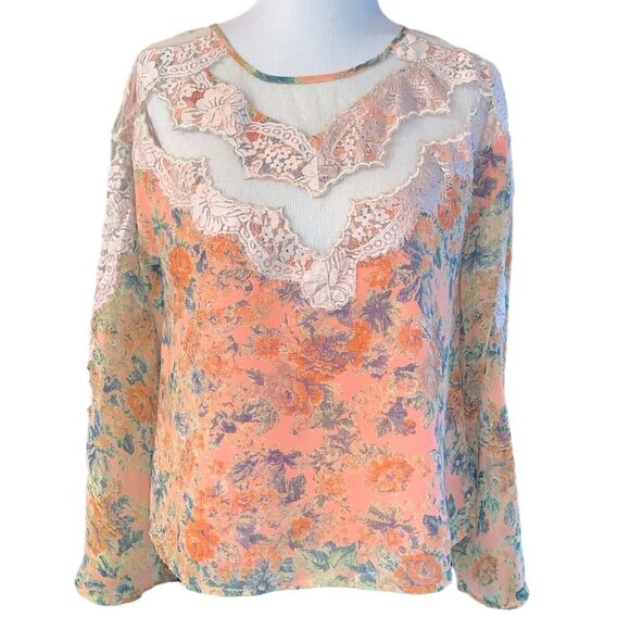 SugarLips Florence Lace Bell Sleeve Blouse Sz Medium - Picture 1 of 8